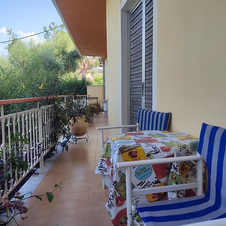Mema'S Tranquil Studio In Patra - Free Parking Exterior photo